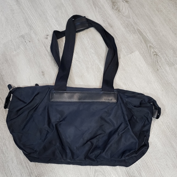 L.L. Bean Medium Size Travel Bag Plus Mini Bag - Picture 3 of 6